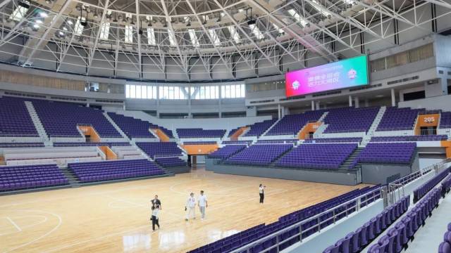 鲁尼认为梅西更优秀？C罗：我没意见，表达什么是他的自由